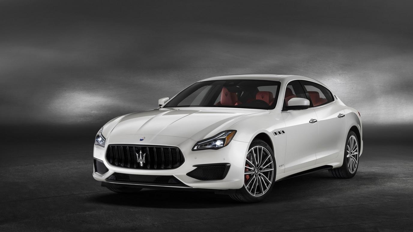 Luxury corporate transfer transport chauffeur private hire maserati
