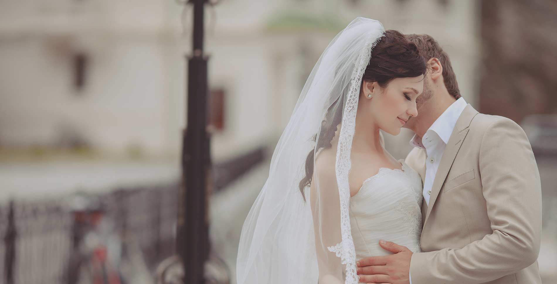 Luxury corporate transfer transport chauffeur private hire wedding
