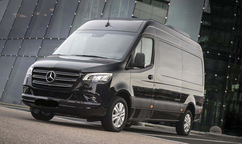 Luxury corporate transfer transport chauffeur private hire