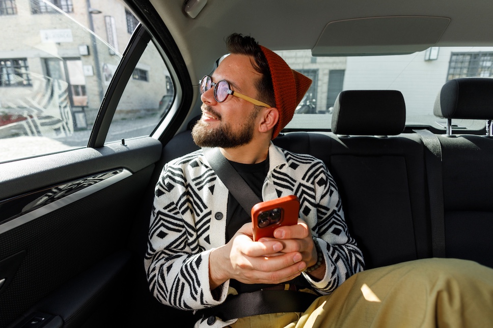 Melbourne Travel Chauffeur Company Transfers Hire Car